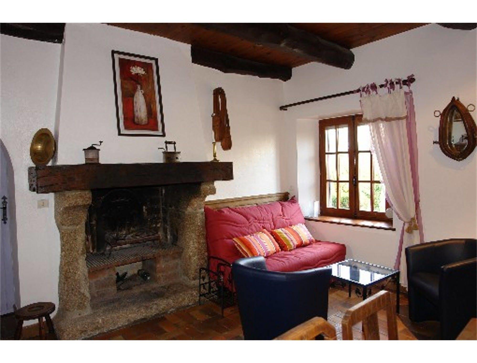 Domaine Le Puits De Jeanne Hotell Plouégat-Moysan Exteriör bild